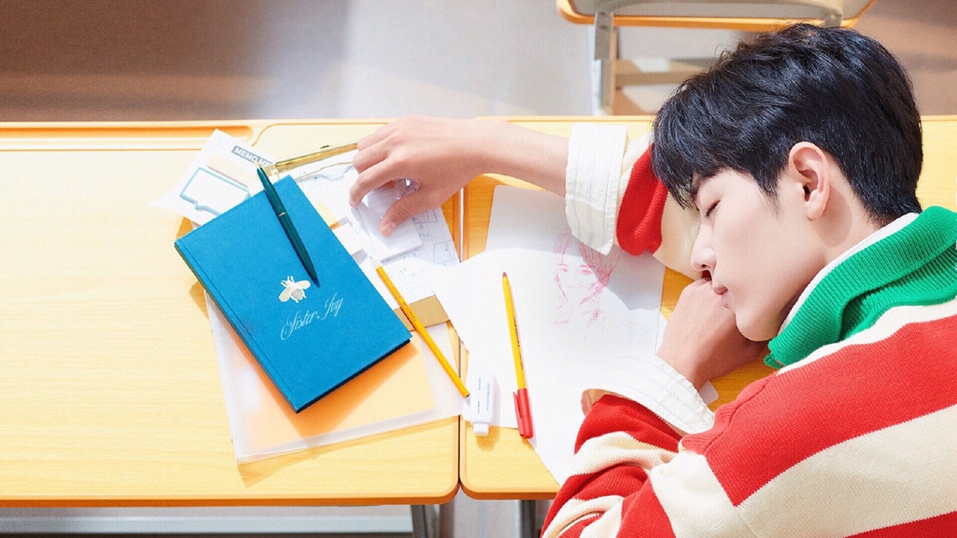 体育新闻中心通报运动员退役安置政策修订情况，运动员退役安置问题