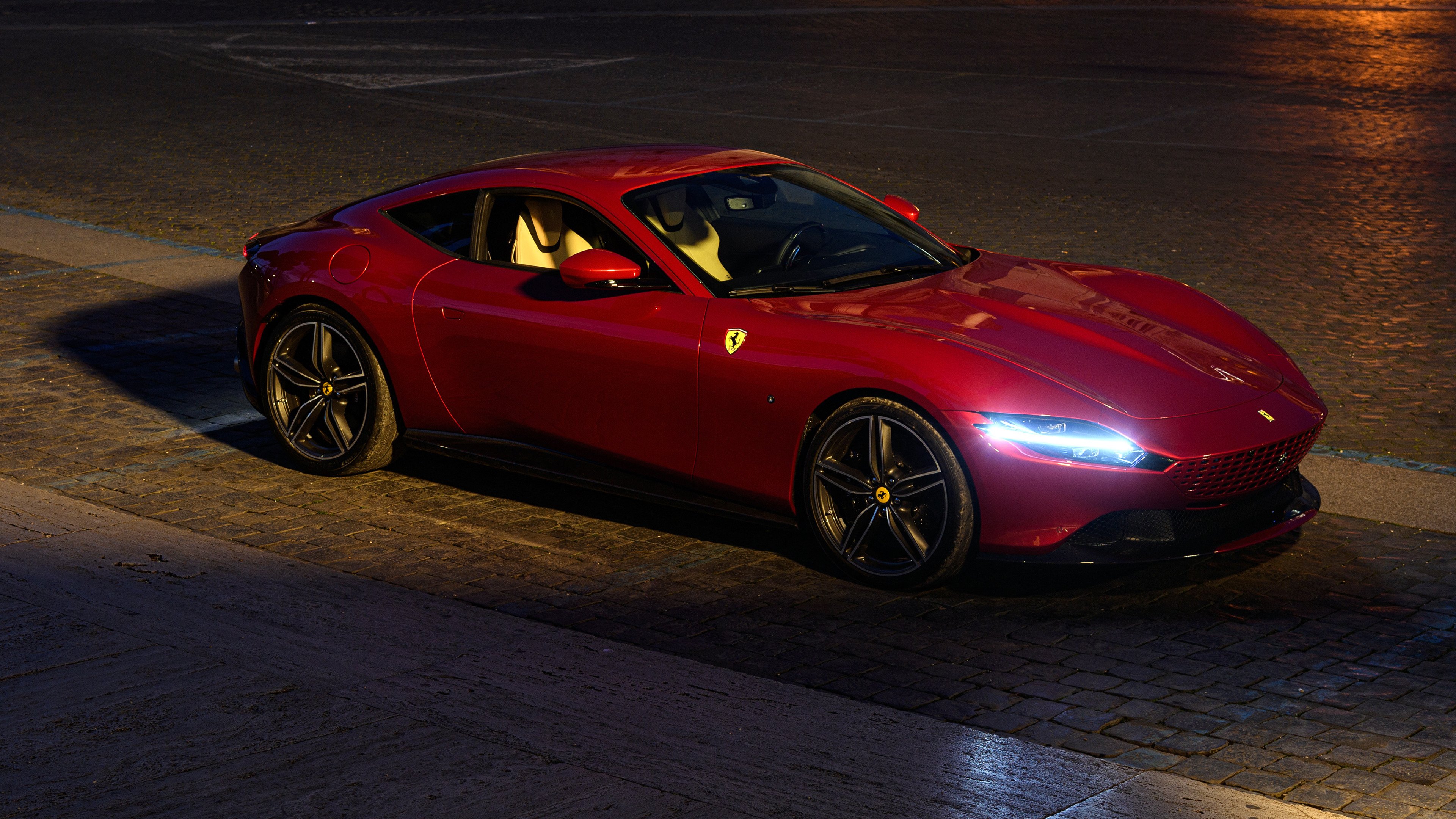 裁判判罚争议引发讨论，国际篮联回应透明化要求